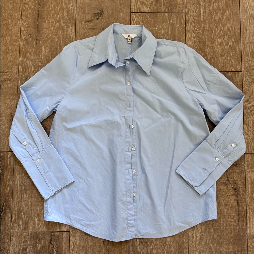 Banana Republic shirt Size M